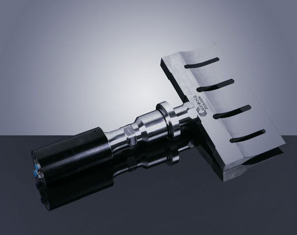 超声波筛粉机特点及清网效率